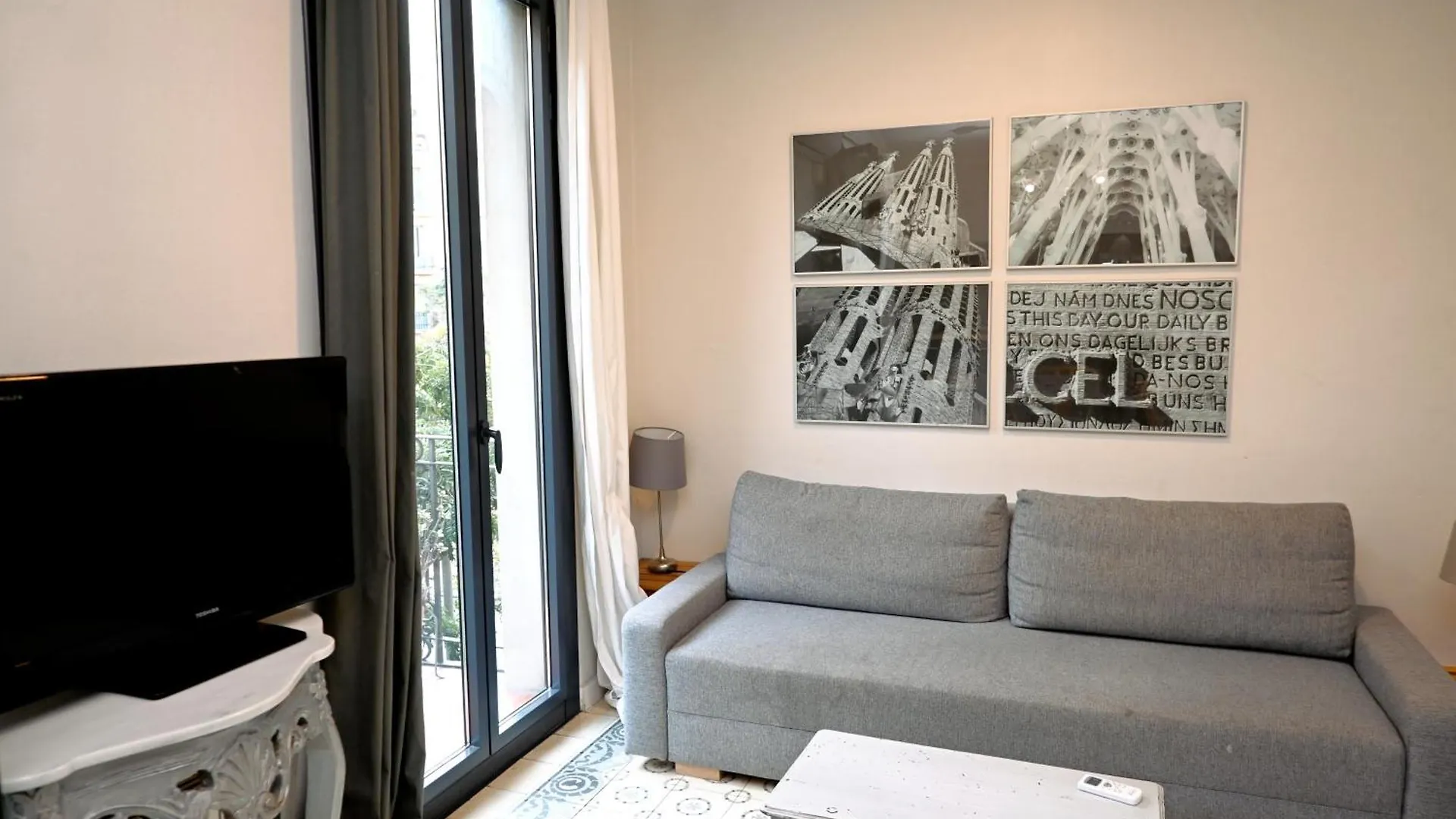 公寓 Homenfun Barcelona Sagrada Familia Marina 西班牙